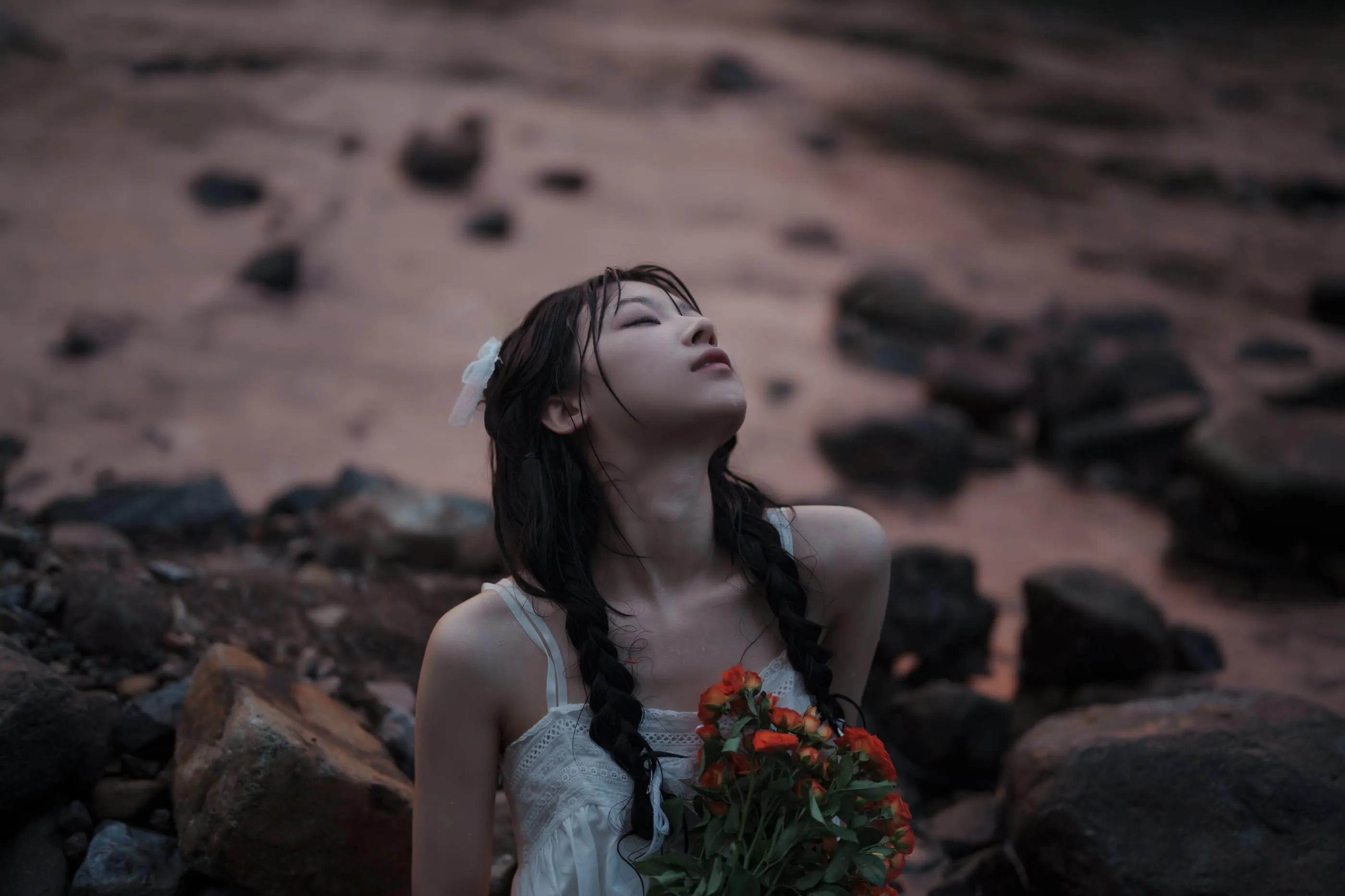 [YITUYU艺图语]2022.09.12 又甜又欲，很难不爱。山涧溪水，清凉一夏 七七 [57P]插图3